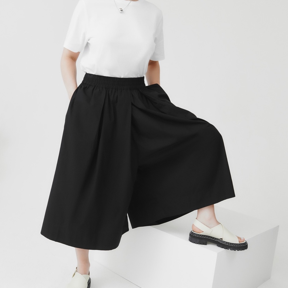 Kowtow Wide-Leg Black Culottes